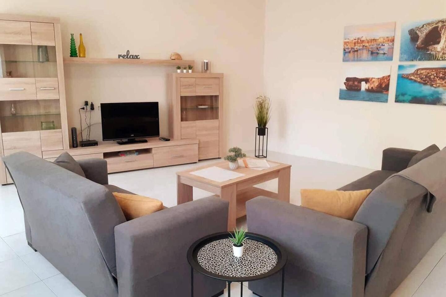 Nr41 Holiday Apartment - Close To Village Centre, Promenade, Shops & Restaurants Marsaxlokk Eksteriør billede